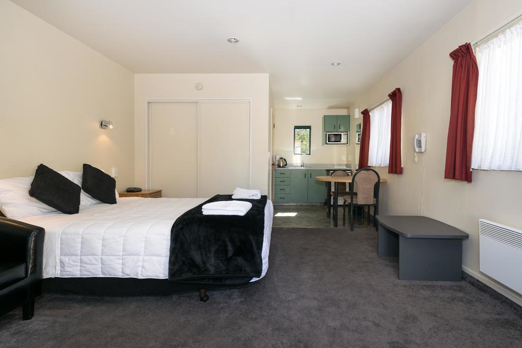 Ashleigh Court Motel ブレナム エクステリア 写真